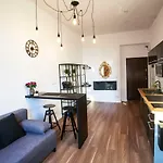Loft Industrial Ec1 *