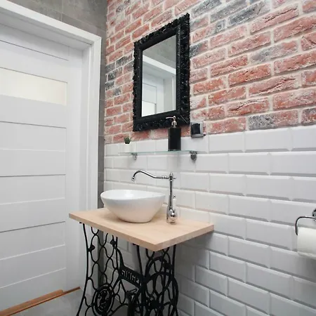 Loft Industrial Ec1 * Лодзь